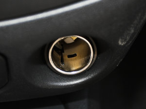 2012��1.5L ��Ӣ�� �п؅^