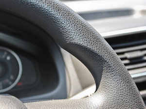 2012��1.5L ��Ӣ�� �п؅^