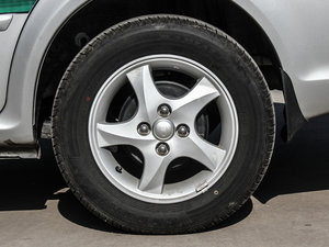 2012��1.5L ��Ӣ�� ��(x��)��(ji��)���^