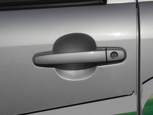 2012��1.5L ��Ӣ�� ���{�T����