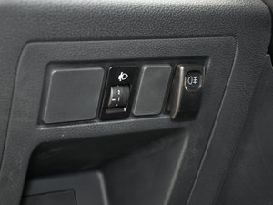 2012款N3 1.0L 手动基本版 中控区
