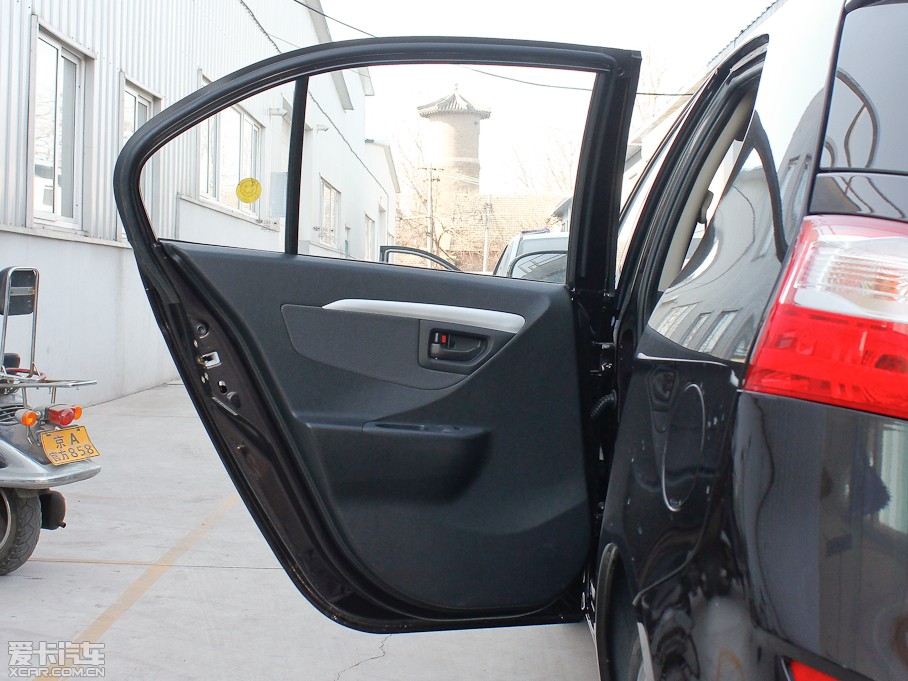 2013������N7 1.3L �քӺ��A��