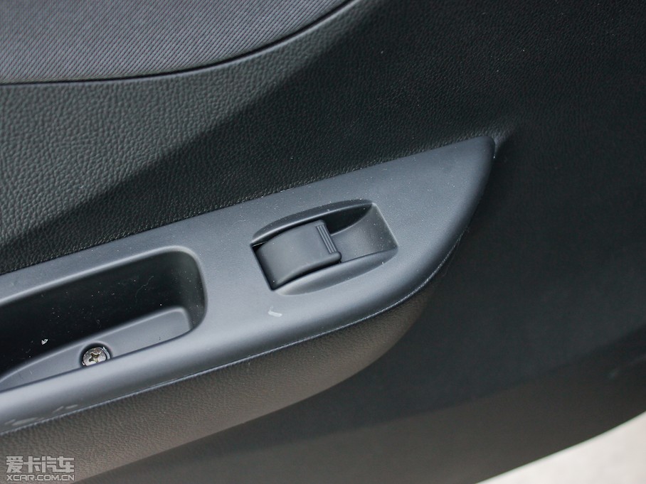 2013������N7 1.3L �քӺ��A��