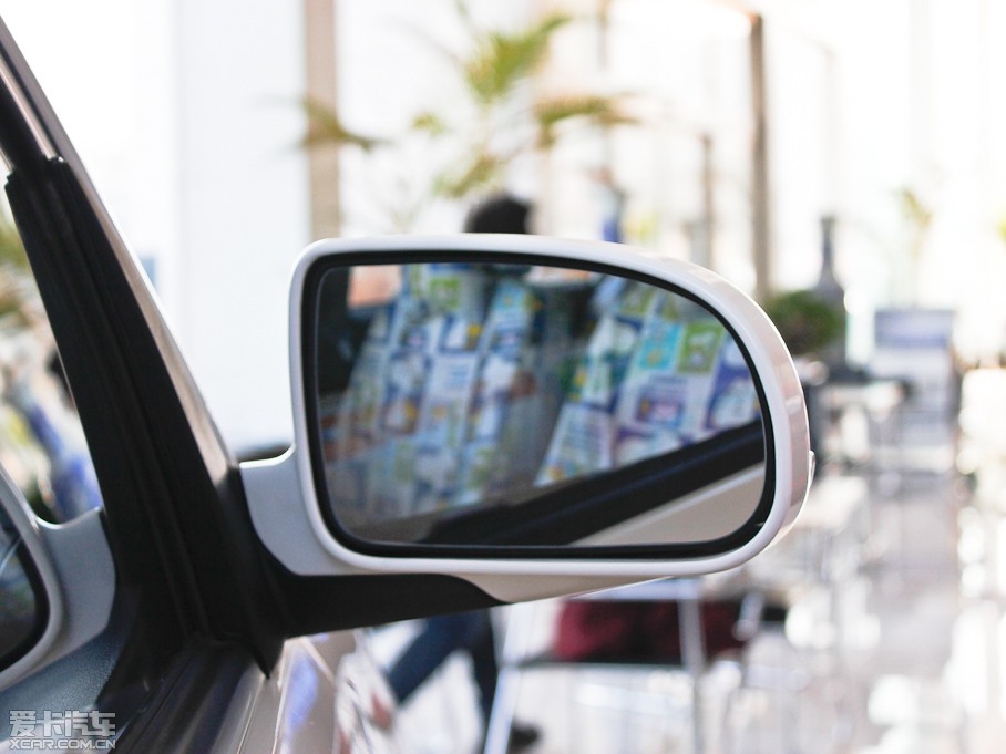 2013������N7 1.3L �ք����F��