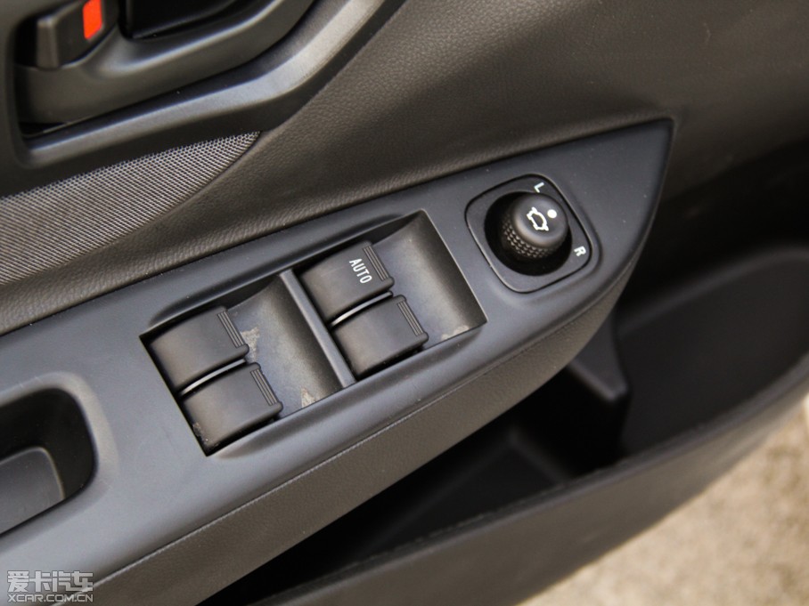 2013������N7 1.3L �ք����F��