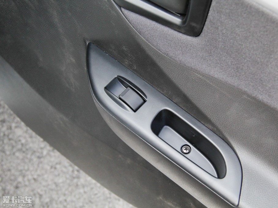 2013������N7 1.3L �ք����F��