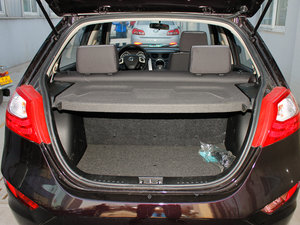 2013款1.3L 手动豪华版 行李厢空间