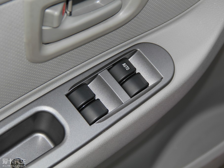 2013������N5 1.3L �քӺ��A��