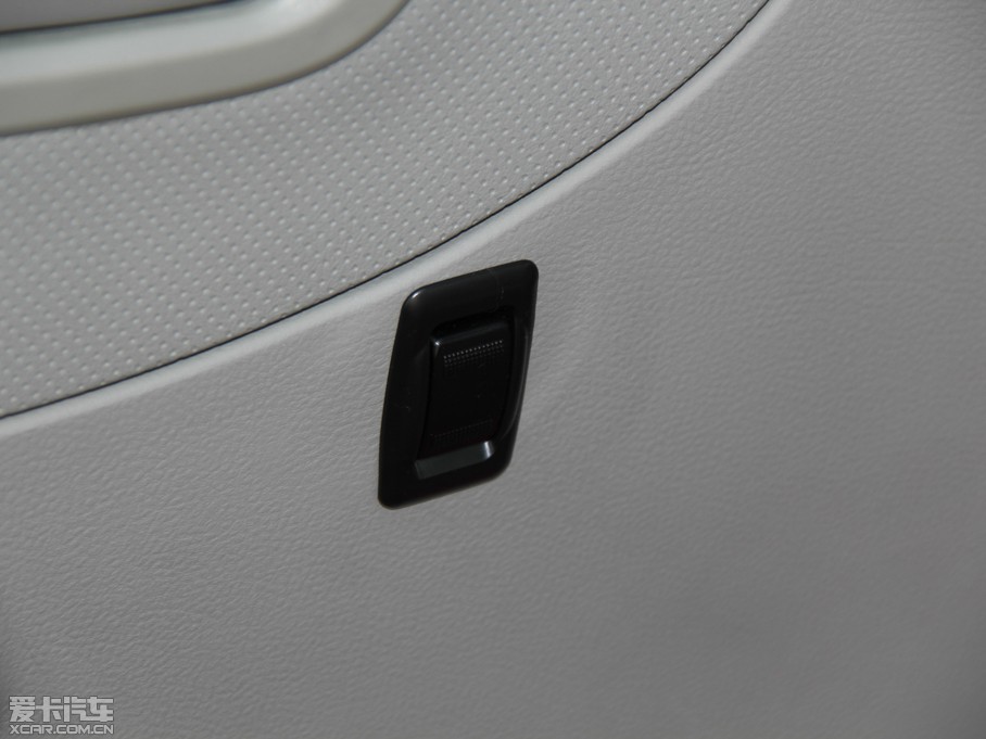 2013������N5 1.3L �քӺ��A��