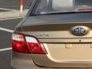 2013��1.3L �քӺ��A���Ұ� �������^