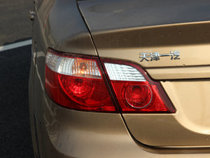 2013��1.3L �քӺ��A���Ұ� ��(x��)��(ji��)���^