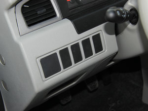 2013��1.3L �ք�(d��ng)���A�� �п؅^(q��)