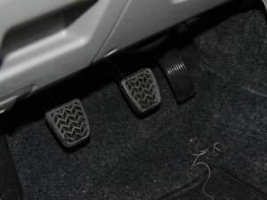 2013��1.3L �ք�(d��ng)���A�� �п؅^(q��)