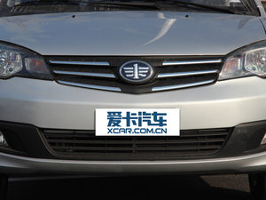 2013款1.5L ISS手动进取版 中网