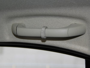 2013款1.5L ISS手动精英版 空间座椅