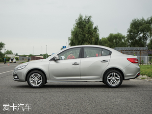 天津一汽2016款駿派A70