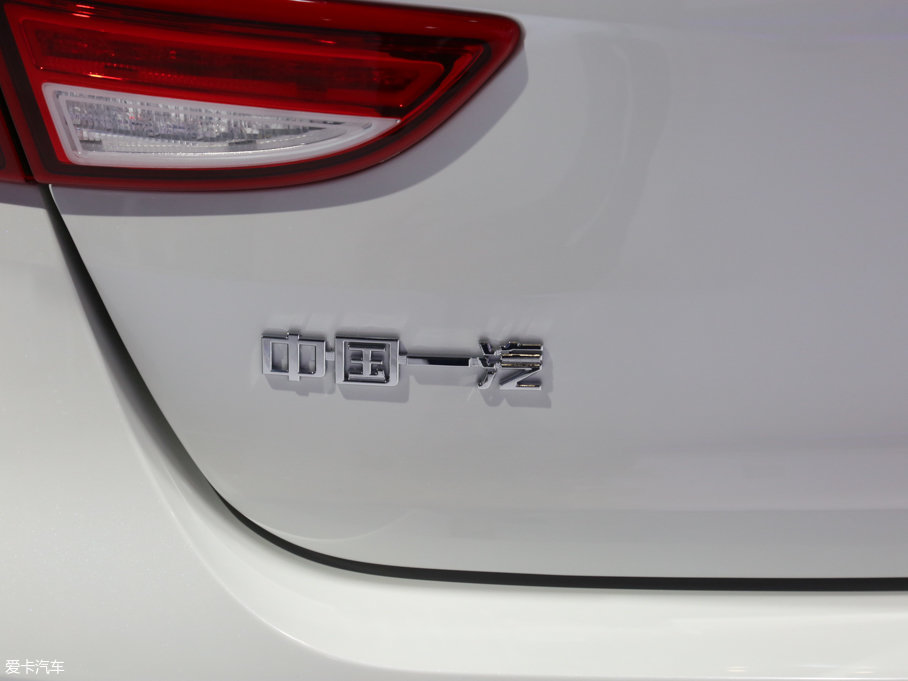 2017ED60 1.5L ք(dng)A