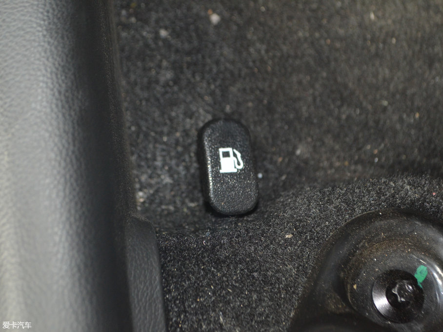 2017ED60 1.5L ք(dng)A