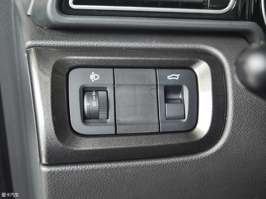 2017ED60 1.5L ք(dng)A