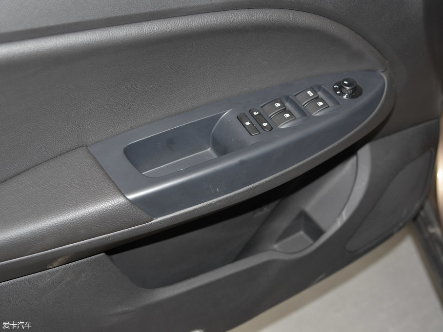 2017ED60 1.5L ք(dng)A