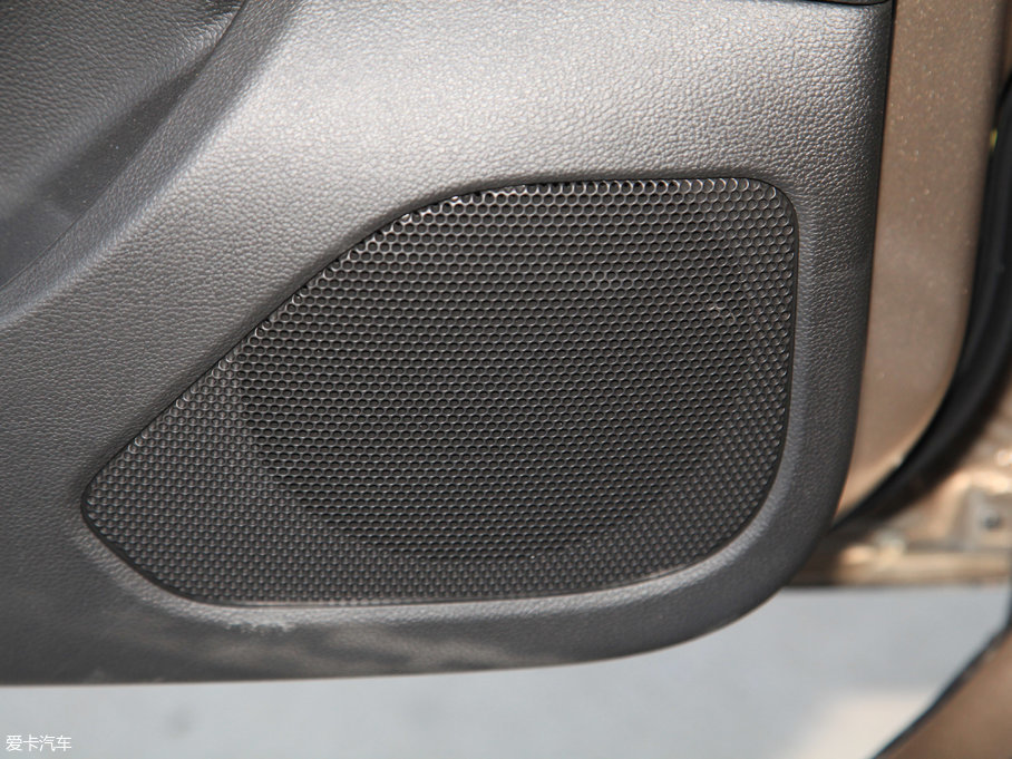 2017ED60 1.5L ք(dng)A