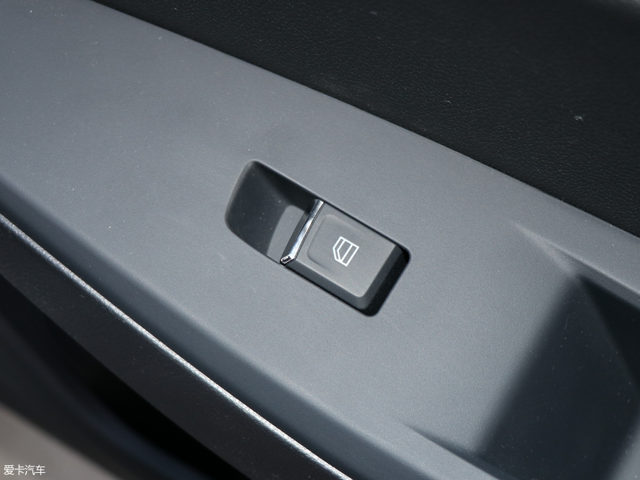 2018���E��A50 1.5L �ք����m��