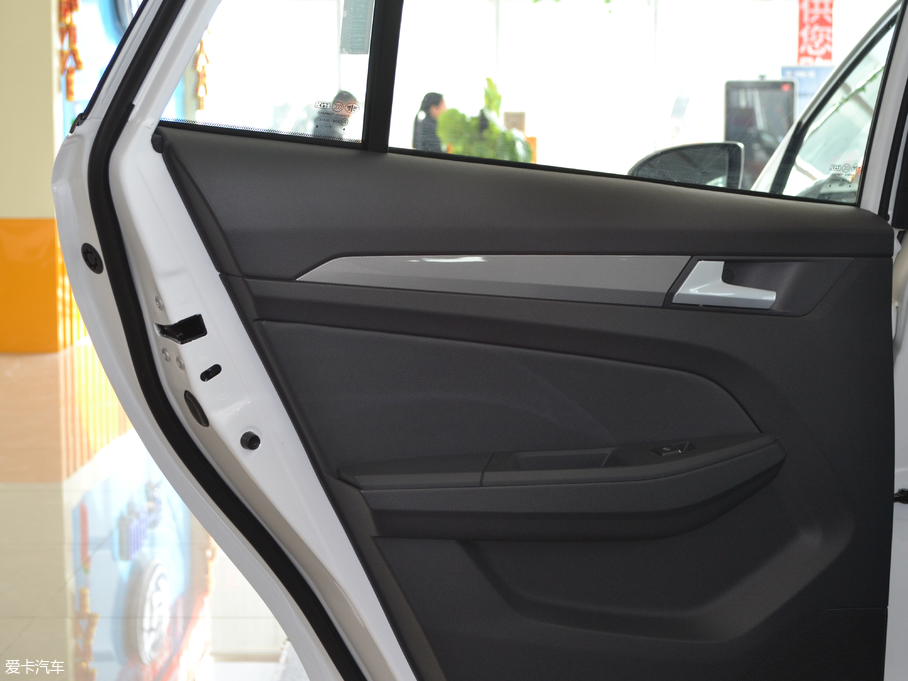 2018EA50 1.5L ք(dng)A