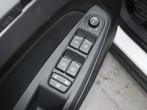 20181.5L ք(dng)m {܇ƅ^(q)	