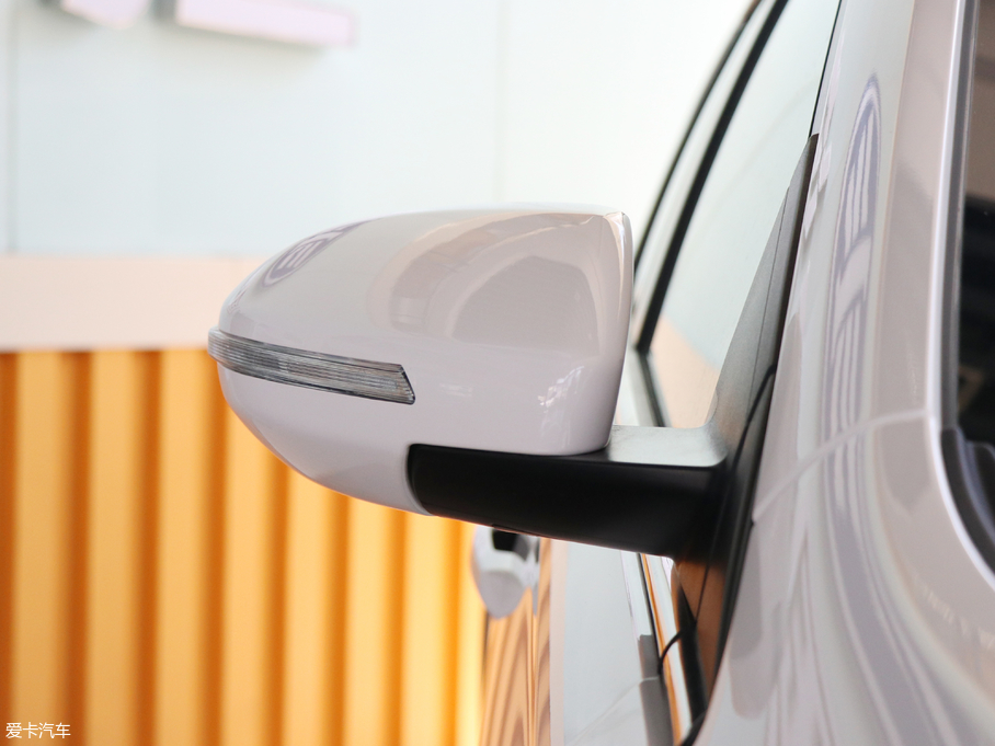 2018ECX65 1.5L քA