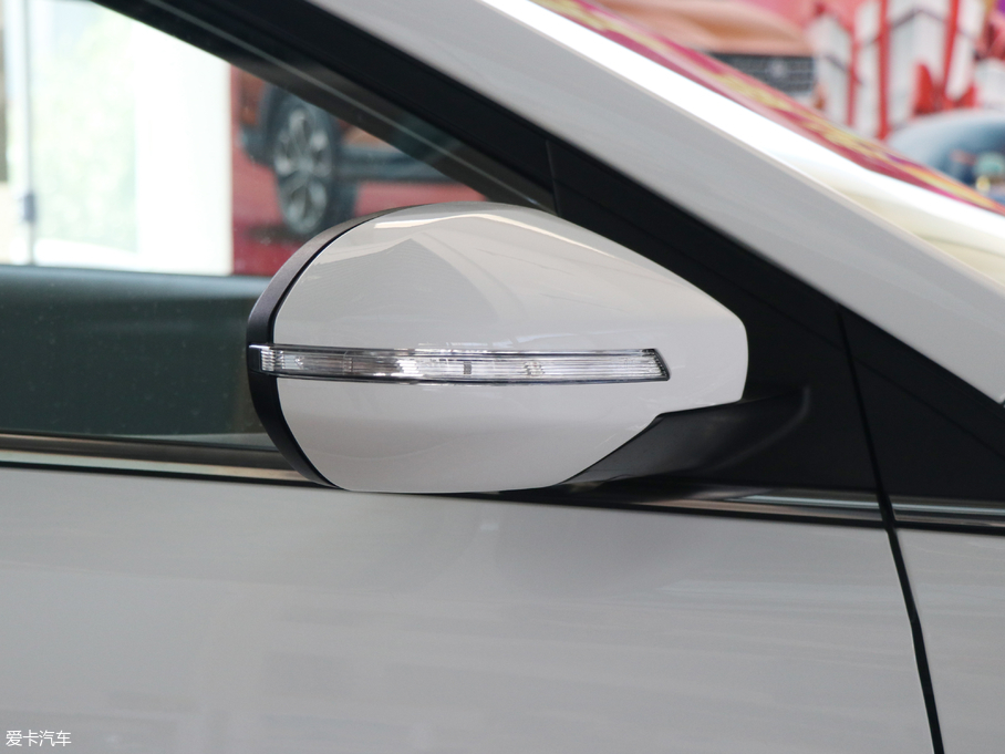 2018ECX65 1.5L քA