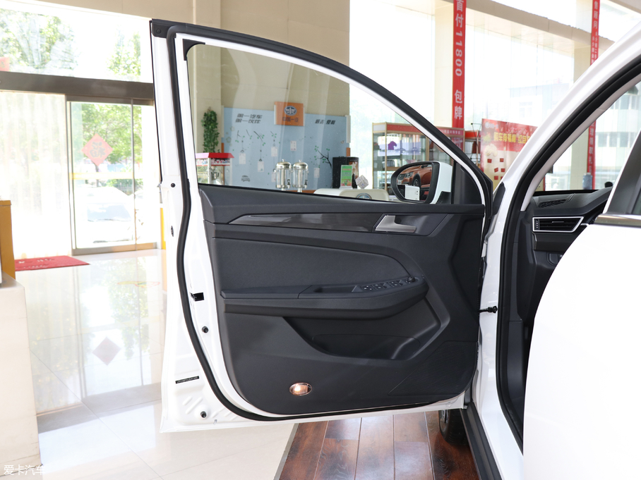 2018ECX65 1.5L քA