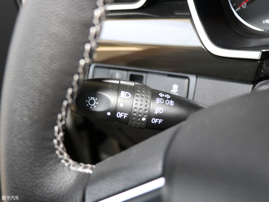 2018ECX65 1.5L քA