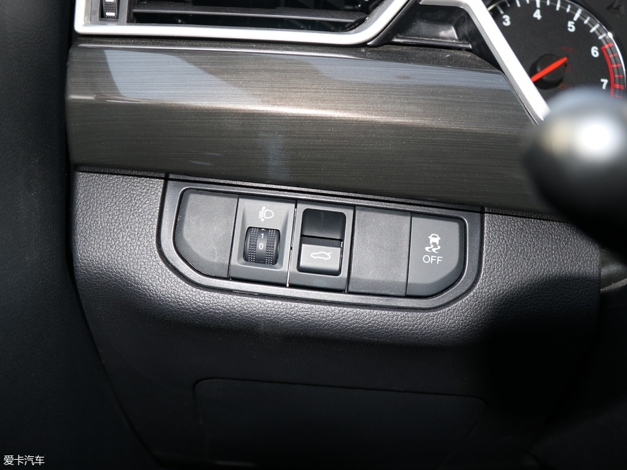 2018���E��CX65 1.5L �քӺ��A��