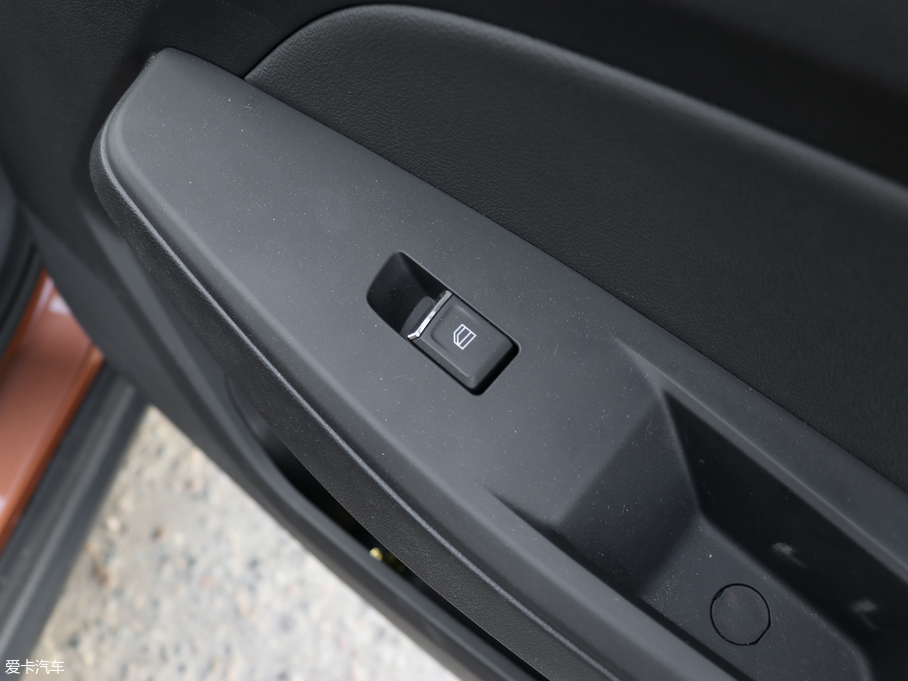 2018ECX65 1.5L ք(dng)A