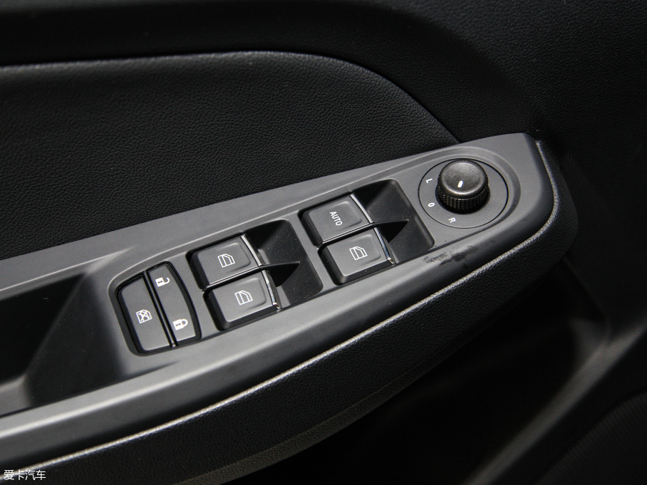 2018���E��CX65 1.5L �ք����m��