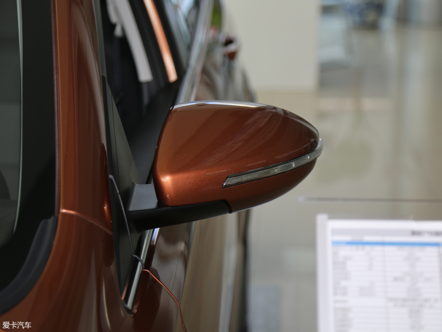 2018ECX65 1.5L քm