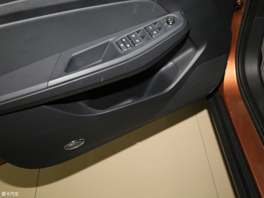 2018ECX65 1.5L ք(lin)m