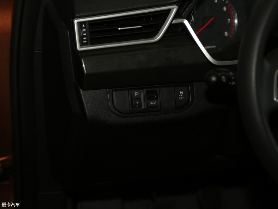 2018ECX65 1.5L քm