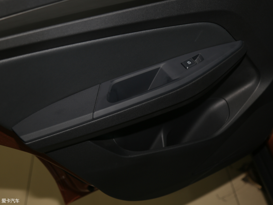 2018ECX65 1.5L ք(lin)m