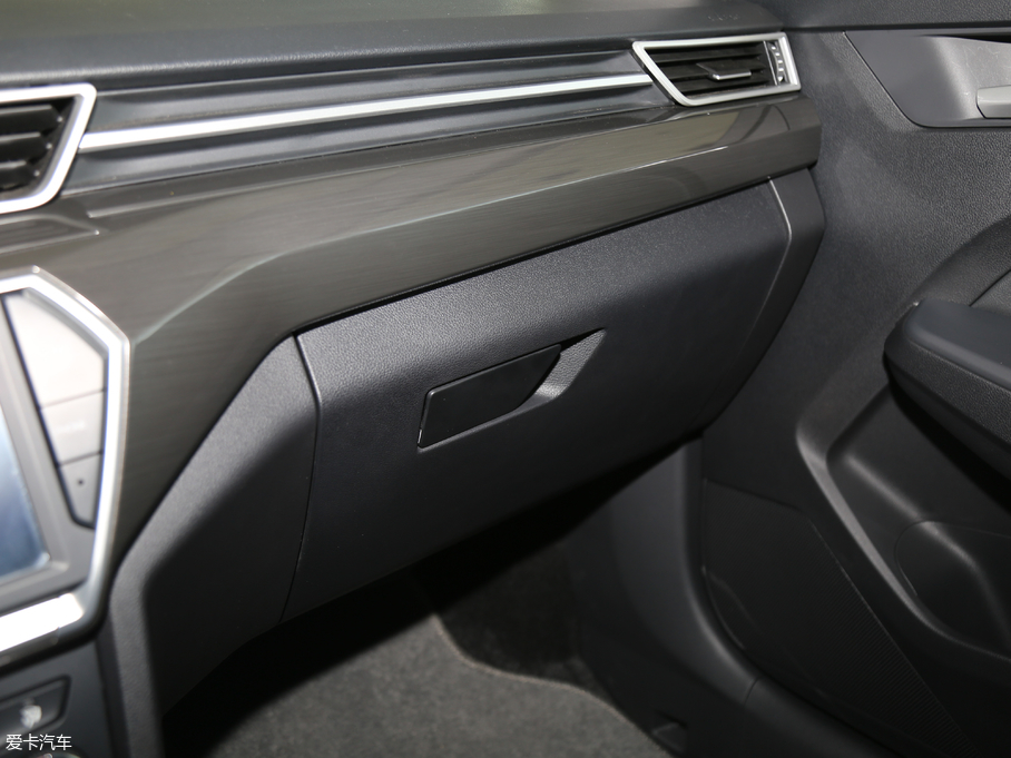 2018ECX65 1.5L քm