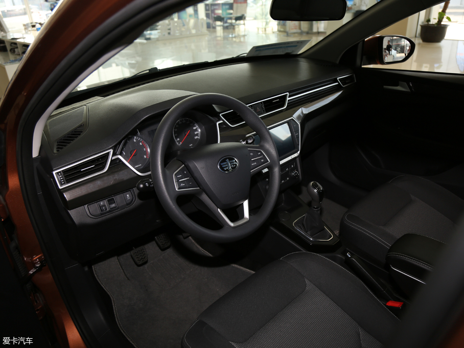 2018ECX65 1.5L քm