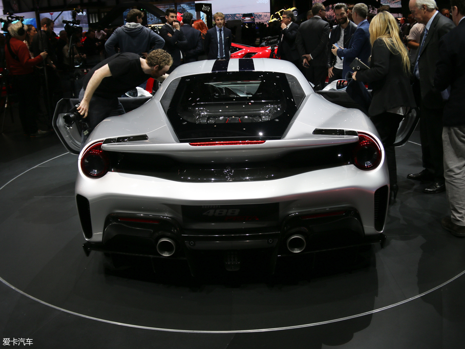 2018488 Pista 3.9T Pista