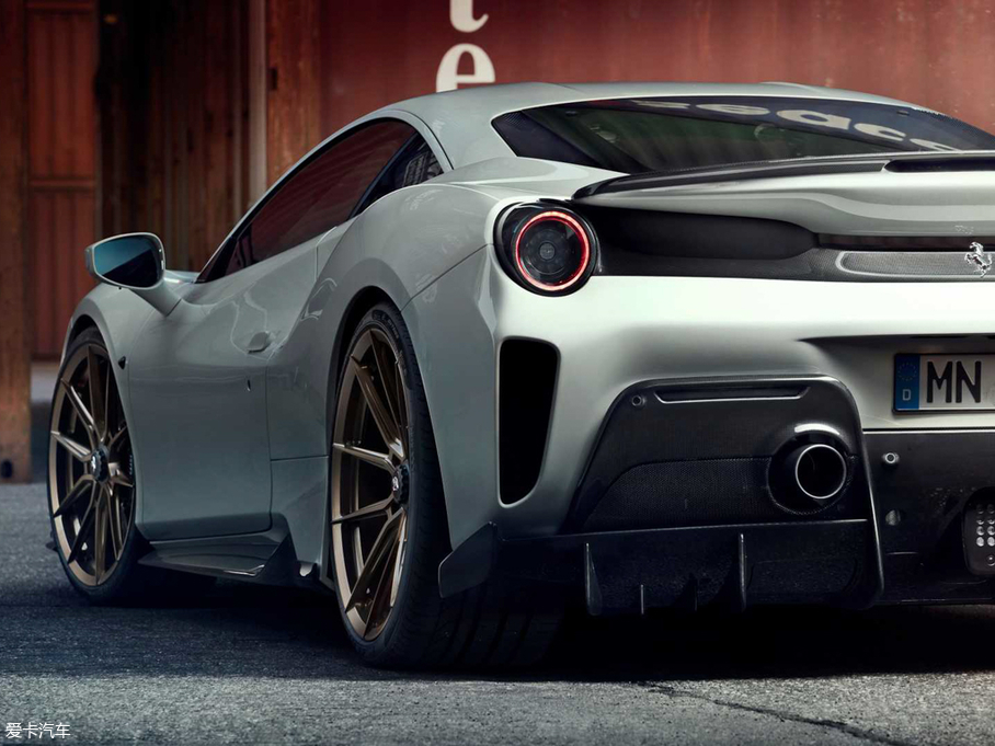 2018488 Pista 800 HP