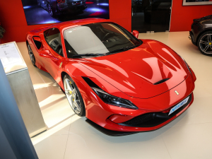 2019款3.9T V8 整体外观