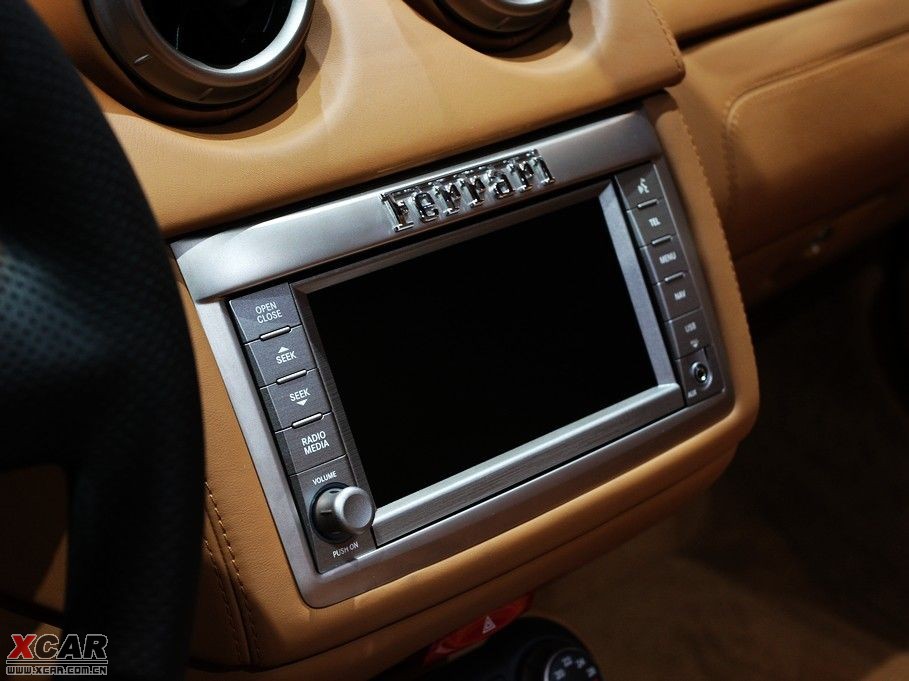 2009��California T 4.3L ������