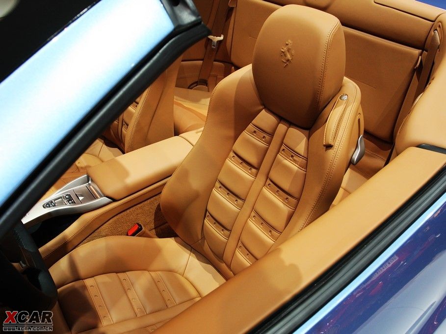 2009��California T 4.3L ������