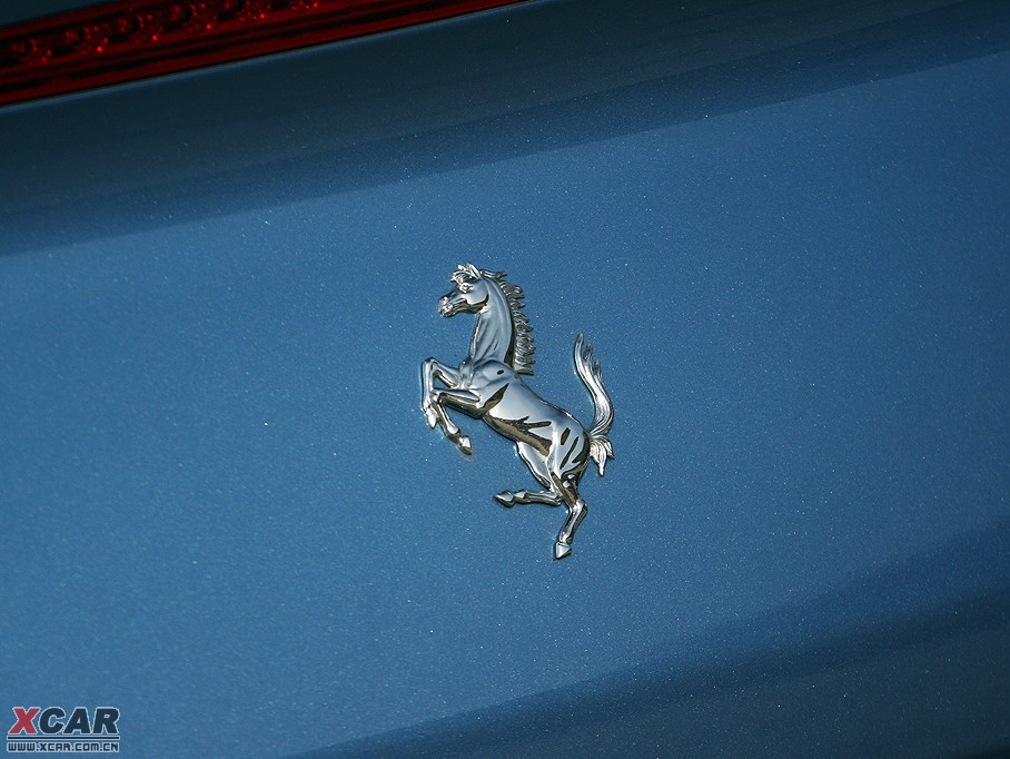 2009��California T 4.3L ������