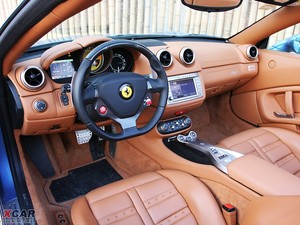2009款4.3L 基本型 内饰全景