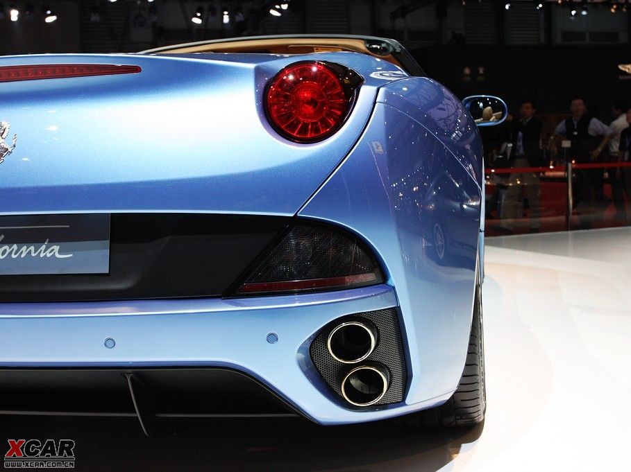 2009��California T 4.3L ������