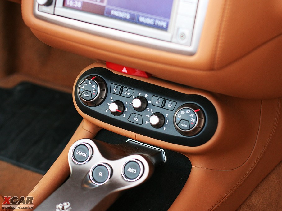 2009��California T 4.3L ������